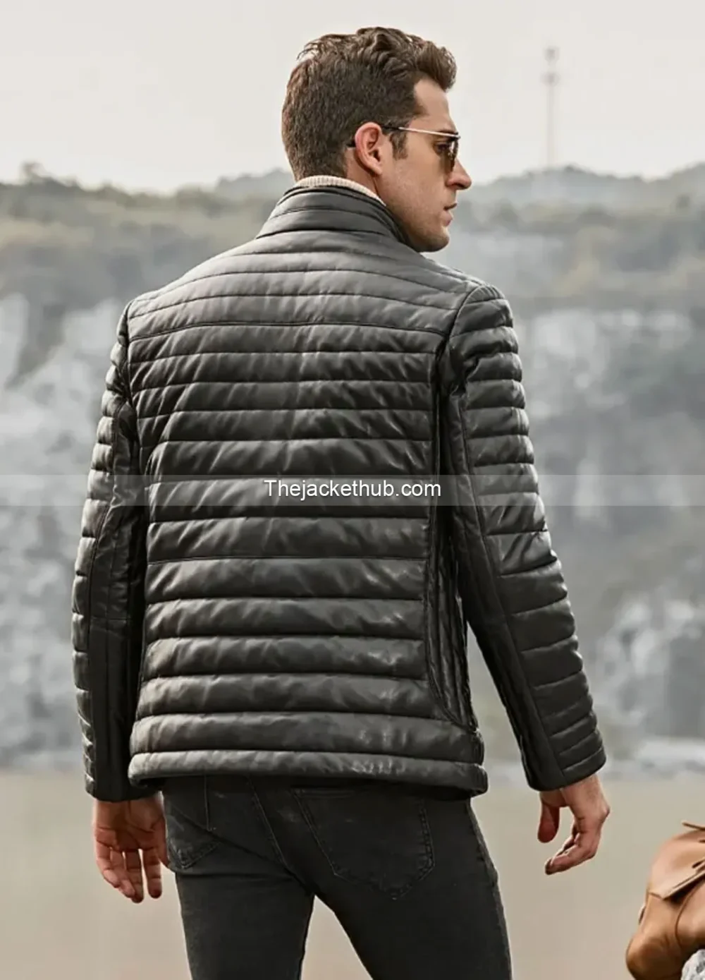 Seattle-Men’s-Leather-Puffer-Jacket-with-Fur-collar